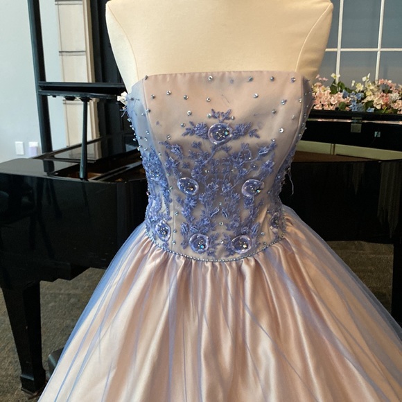 - 2 Niki Lavis Blue formals. - Picture 2 of 7